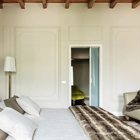 Piazza Cavour - Luxury View * קומו