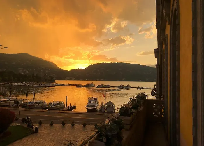 Piazza Cavour - Luxury View Apartmán Como