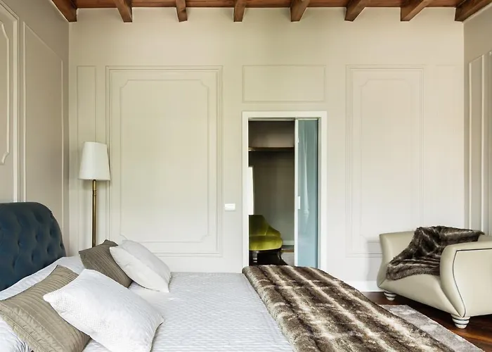 Piazza Cavour - Luxury View * Como